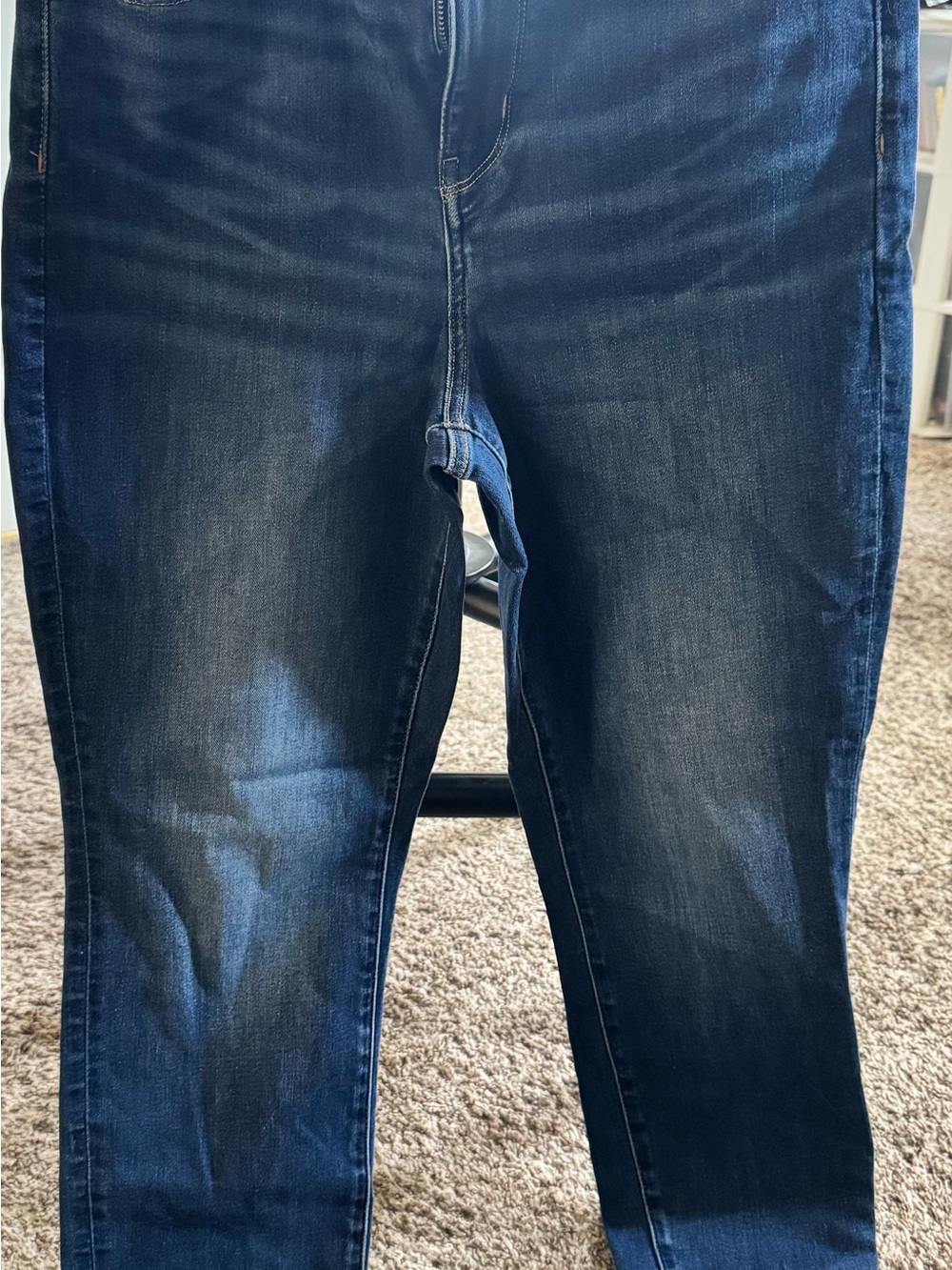 American Eagle Outfitters Women's Slim Dark Blue Skinny Jeans